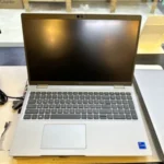 ⁦DELL L 5530 ci7 12th ram 16 ssd 256 15.6 VGA 2G 15.6 لمس⁩ - الصورة ⁦5⁩