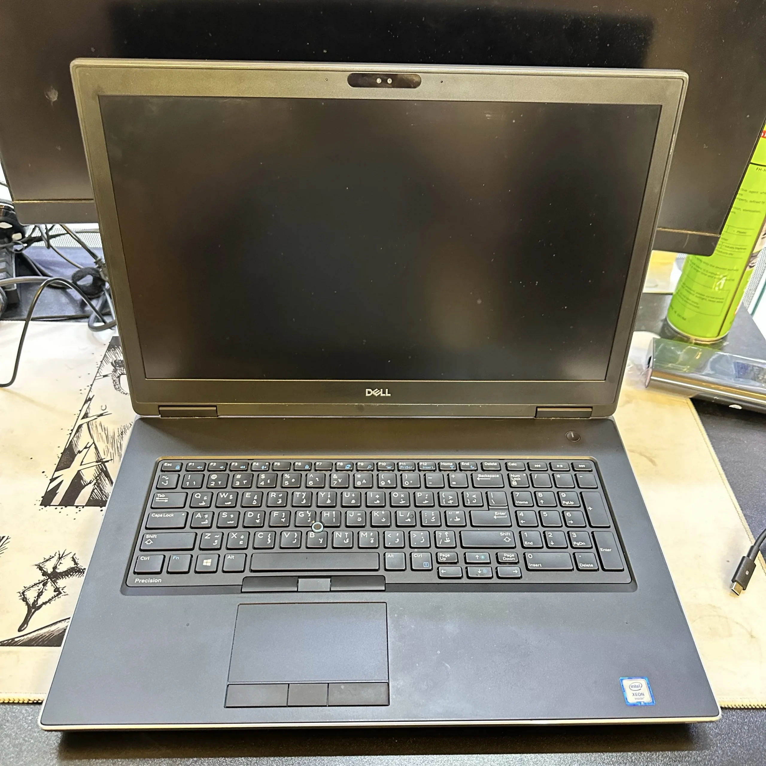 DELL PRE 7730 ci7 8th ram 16 ssd 512 VGA 6G P3200 17.3 FHD