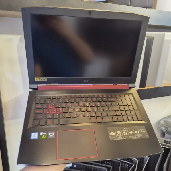 acer nitro ci5 8th H ram 16 ssd 128+1T gtx 1050 4G 15.6